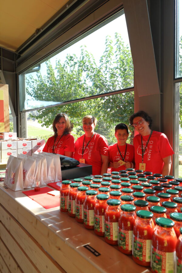 Stand Associazione pomodoro Riccio al Rural Festival